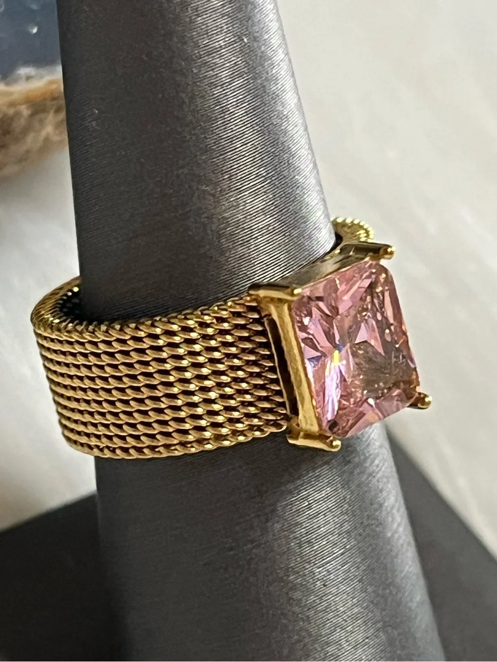 Pink Golden Mesh Ring